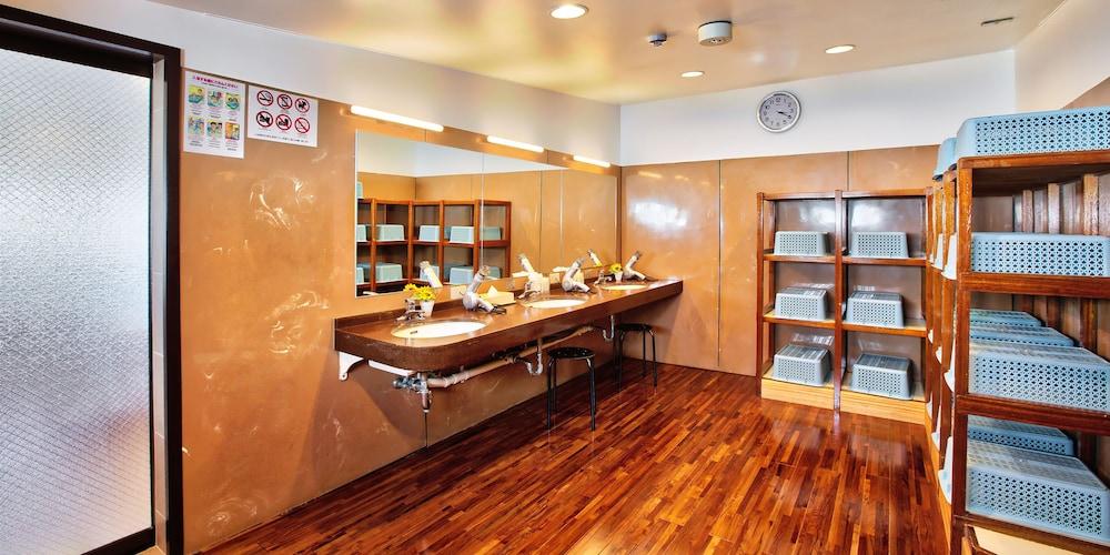 Okinawa Sun Plaza Hotel Naha Buitenkant foto